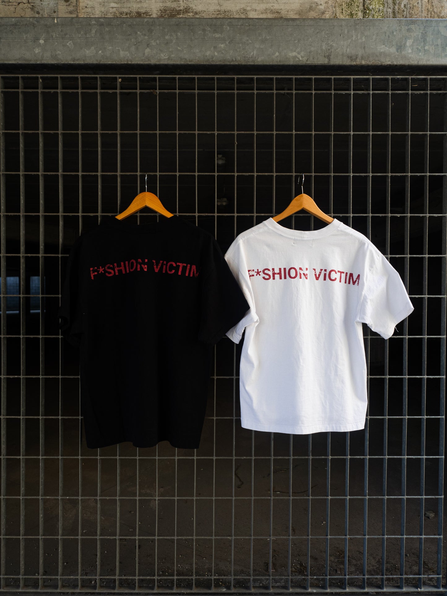 F*SHION VICTIM Tee - Black